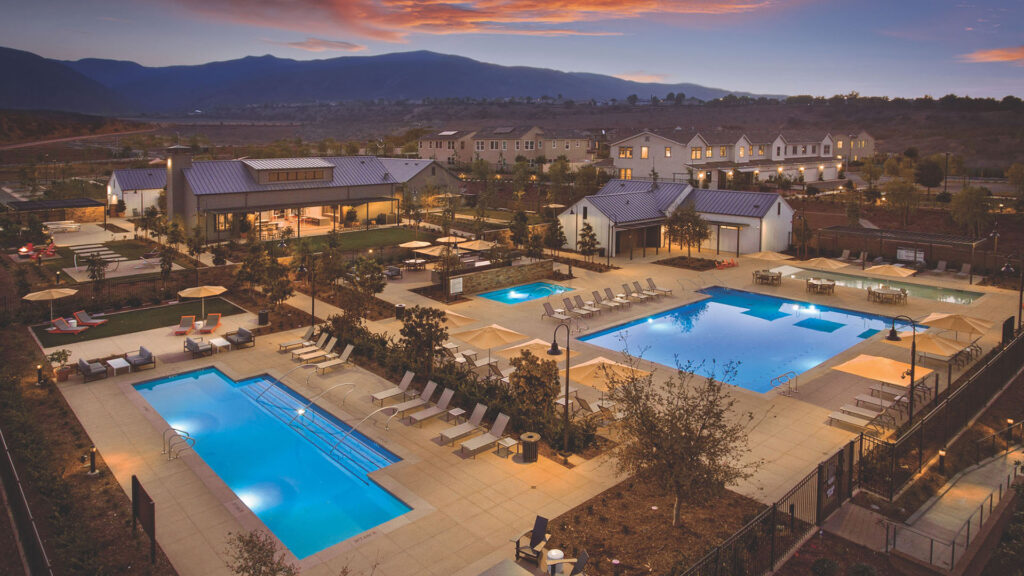 Hudson House Pools